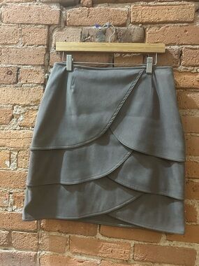 Jana Kos Tiered Petal Hem Mini Skirt in Gray